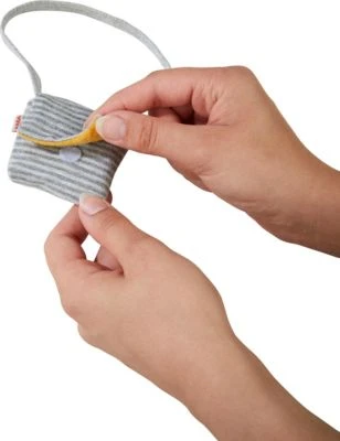 HABA 306579 Kleiderset Accessoires, 3-tlg. Puppen-Stiefel, Schal, Umhängetasche, 30 Cm 3 HABA 306579 Kleiderset Accessoires, 3-tlg. Puppen-Stiefel, Schal, Umhängetasche, 30 Cm – Bild 3