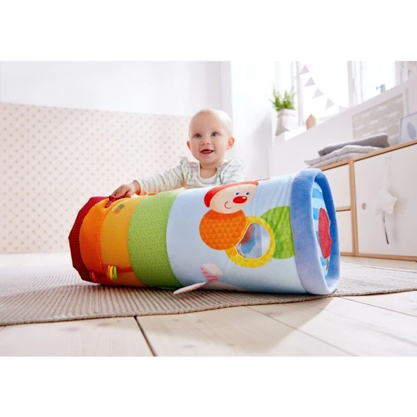 HABA Krabbelrolle Raupe Mina, Geschicklichkeitsspiel 7 HABA Krabbelrolle Raupe Mina, Geschicklichkeitsspiel – Bild 7